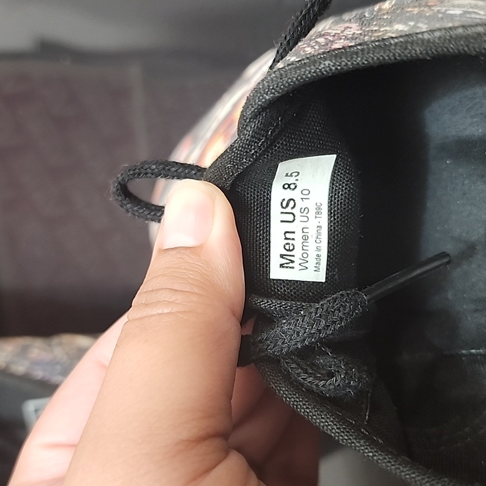 Vans - Picture 5 of 5
